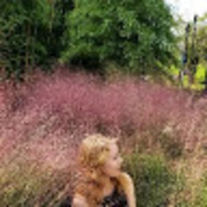 Meet your Posher, Anastasia